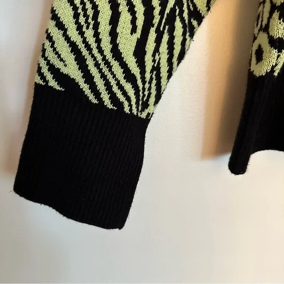 Zara Neon Yellow and Black Animal Print Turtleneck Sweater - Picture 8 of 15